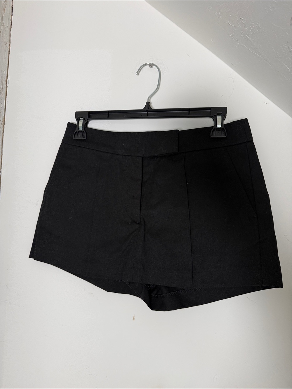 H&M Black Tailored Women's Skort Shorts